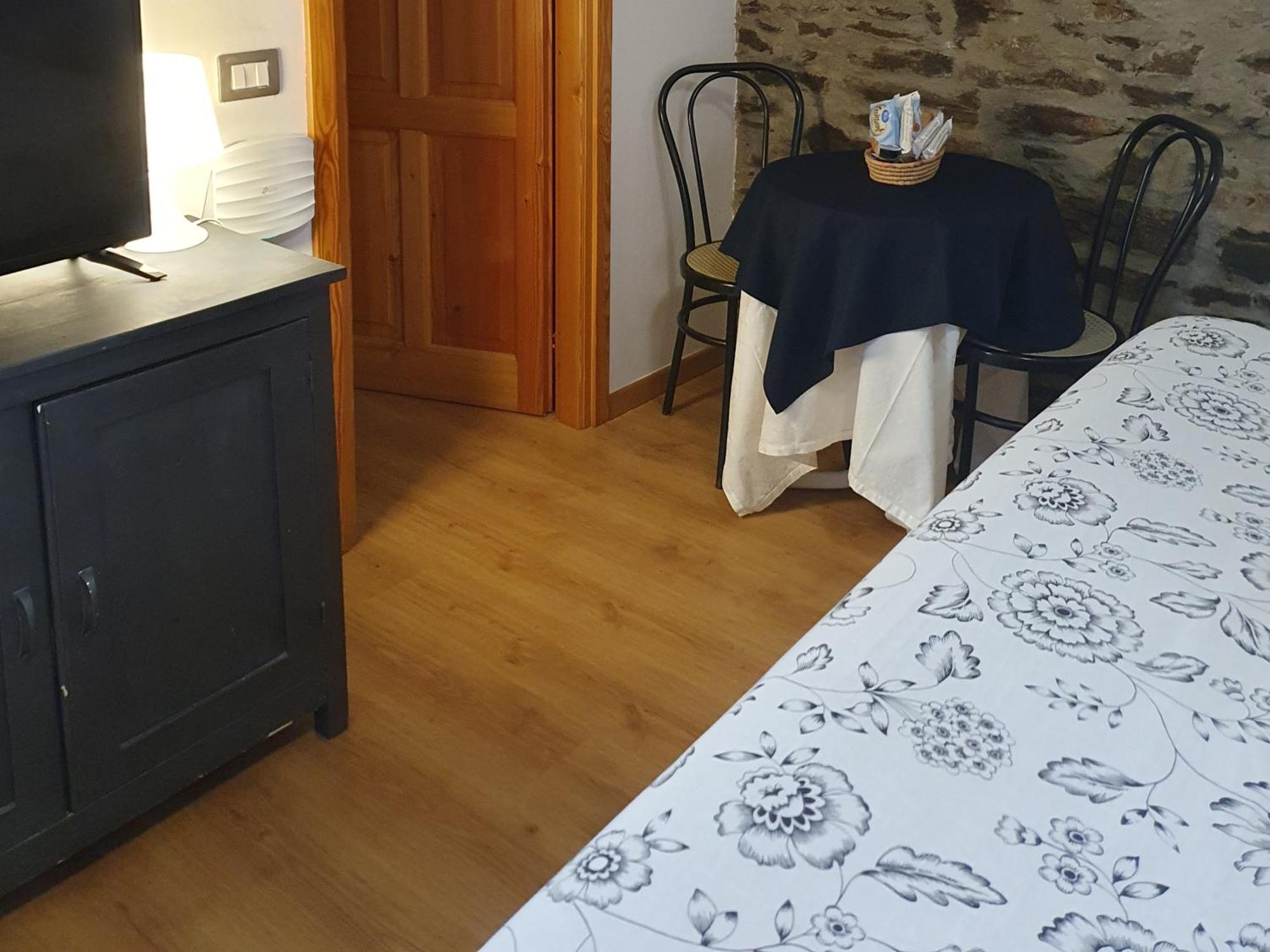 Appartamenti Vacanze E Camere Roccetta Fiorita Петтенаско Номер фото